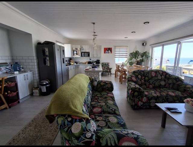 3 BEDROOM HOUSE FOR SALE IN ST HELENA VIEWS